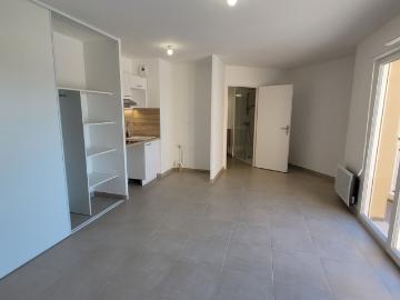 Appartement 1 pièce, 30 m² à louer à Trets 13530