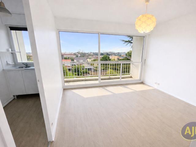 Appartement 1 pièce 31 m²