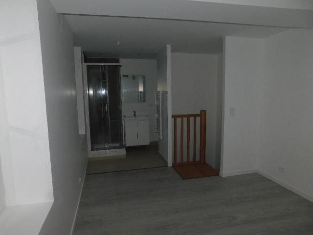 Appartement 1 pièce, 31 m² à louer à Magny en Vexin 95420