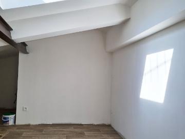 Appartement 1 pièce, 31 m² à louer à Méounes lès Montrieux 83136