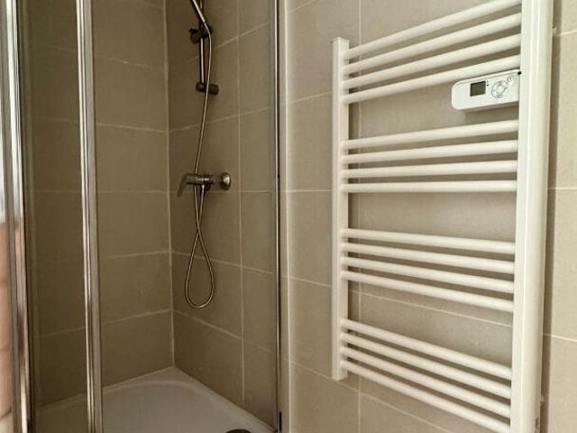 Appartement 1 pièce, 31 m² à louer à Nîmes 30000