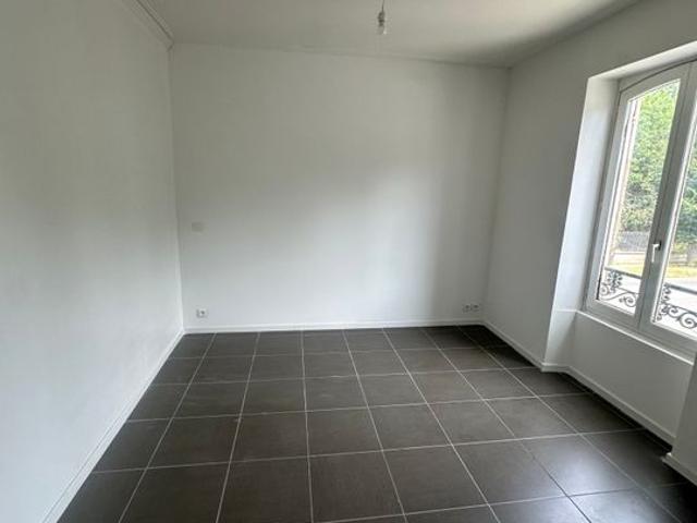Appartement 1 pièce, 31 m² à louer à Noisiel 77186