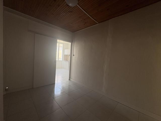 Appartement 1 pièce, 31 m² à louer à Aubagne 13400