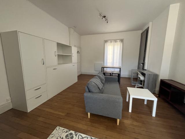 Appartement 1 pièce, 31 m² à louer à Annonay 07100