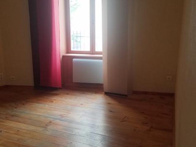 Appartement 1 pièce, 31 m² à louer à Beaumont 63110