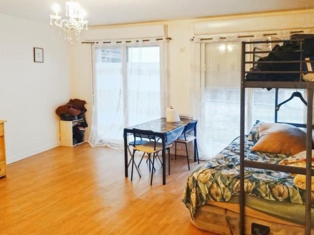 Appartement 1 pièce, 31 m² à louer à Chanteloup les Vignes 78570