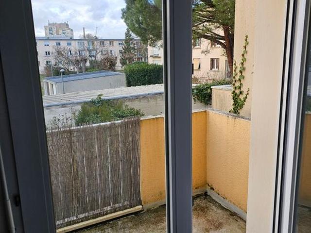 Appartement 1 pièce, 31 m² à louer à Dammarie les Lys 77190