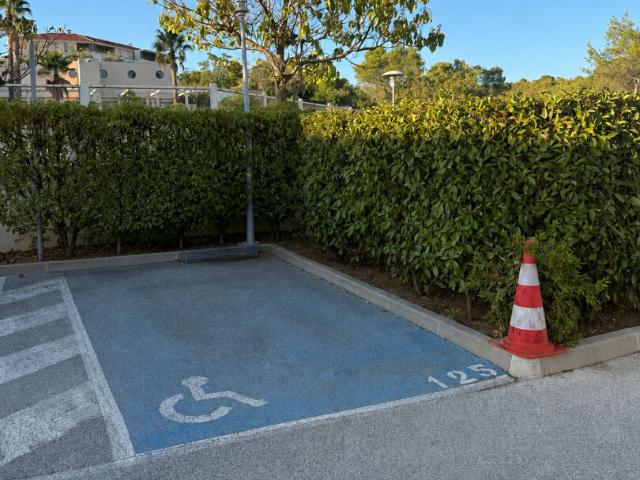 Appartement 1 pièce, 31 m² à louer à Roquebrune sur Argens 83520
