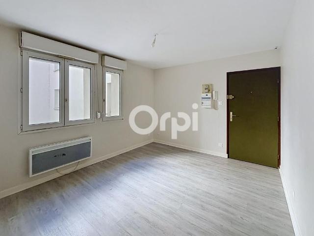 Appartement 1 pièce, 32 m² à louer à Nancy 54000