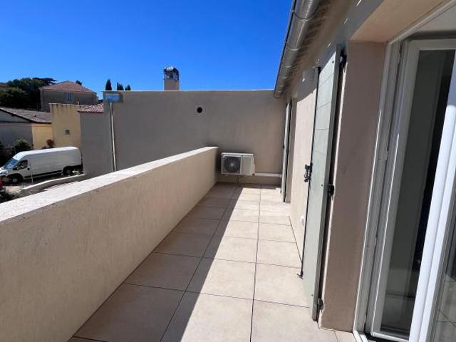 Appartement 1 pièce, 32 m² à louer à Gréoux les Bains 04800
