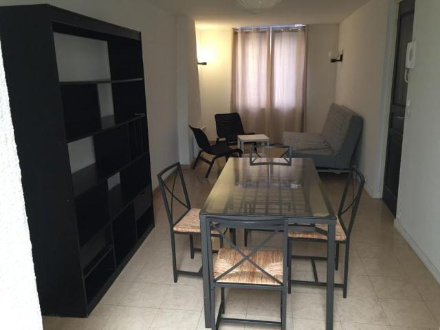 Appartement 1 pièce, 32 m² à louer à Lille 59000