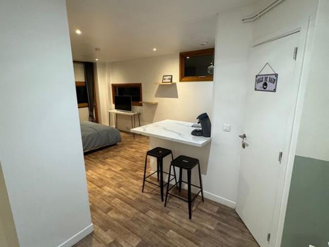 Appartement 1 pièce, 32 m² à louer à Lille 59000