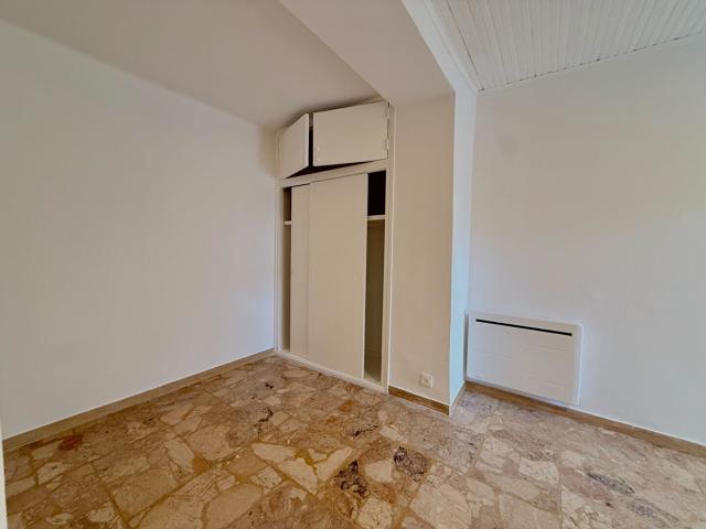 Appartement 1 pièce, 32 m² à louer à Sausset les Pins 13960