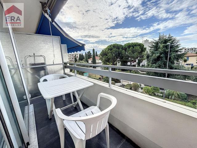 Appartement 1 pièce, 35 m² à louer à Cagnes sur Mer 06800