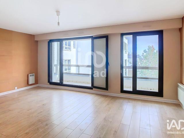 Appartement 1 pièce, 33 m² à louer à Garches 92380