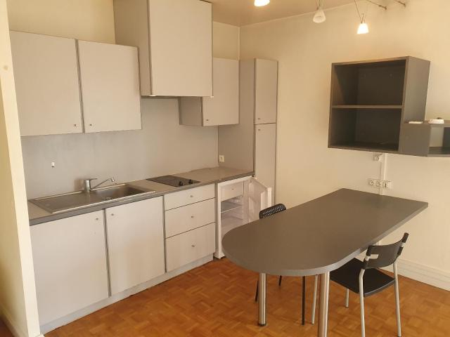 Appartement 1 pièce, 33 m² à louer à Lyon 3 69003
