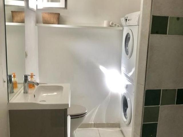 Appartement 1 pièce, 33 m² à louer à Toulon 83000