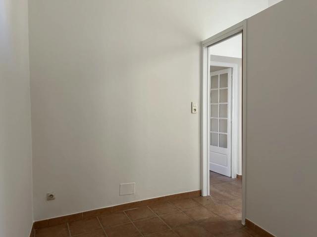 Appartement 1 pièce, 33 m² à louer à Uzès 30700