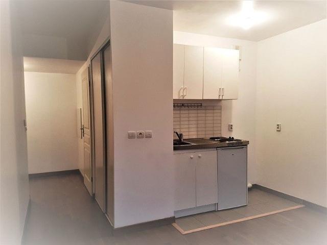 Appartement 1 pièce, 33 m² à louer à Villeneuve le Roi 94290