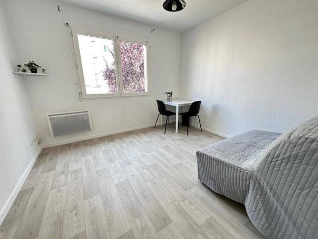 Appartement 1 pièce 44000 Nantes Cité des congrès Réf: 12235