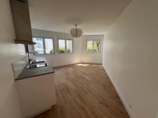 Appartement 1 pièce 44000 Nantes Dalby Réf: 12214