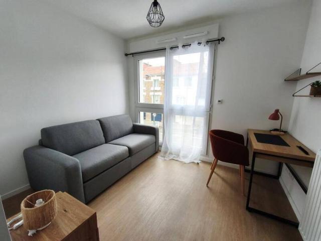 Appartement 1 pièce 44300 Nantes Perverie Réf: 10849