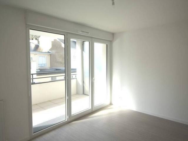 Appartement 1 pièce 44600 Saint Nazaire CENTRE VILLE GARE Réf: 3815