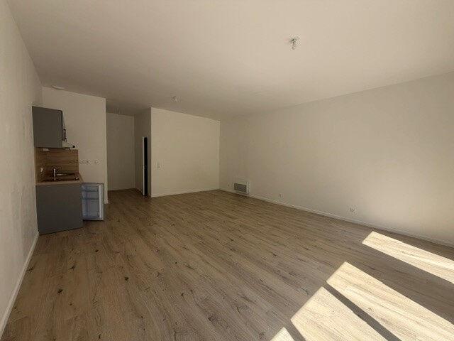 Appartement 1 pièce, 44 m² à louer à Nantes 44200