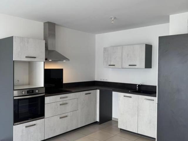 Appartement 1 pièce, 45 m² à louer à Chambéry 73000