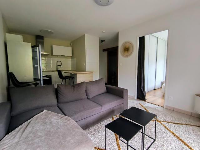 Appartement 1 pièce, 40 m² à louer à Montech 82700