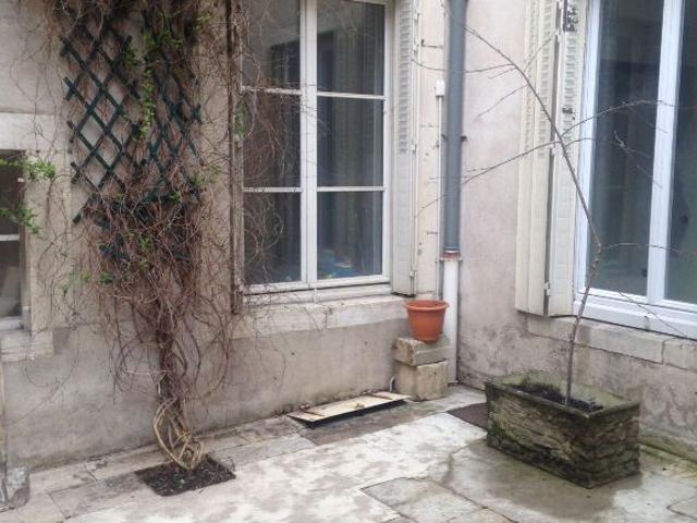 Appartement 1 pièce, 40 m² à louer à Nancy 54000