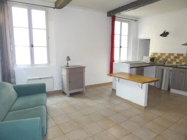 Appartement 1 pièce, 40 m² à louer à Fayence 83440