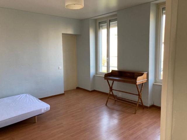 Appartement 1 pièce, 40 m² à louer à Flers 61100