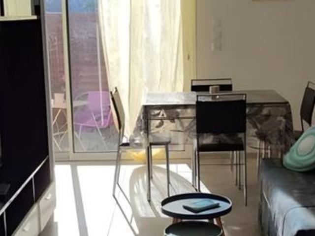 Appartement 1 pièce, 40 m² à louer à Saint Julien 83560