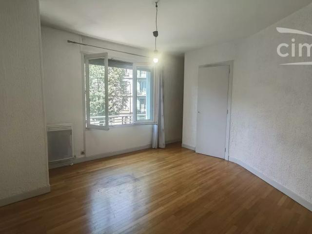 Appartement 1 pièce 41 m²