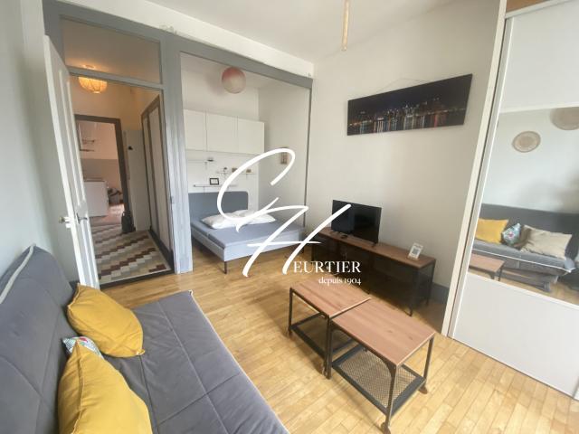 Appartement 1 pièce, 42 m² à louer à Grenoble 38000