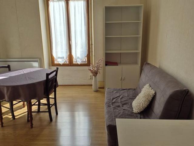 Appartement 1 pièce, 42 m² à louer à Grenoble 38000