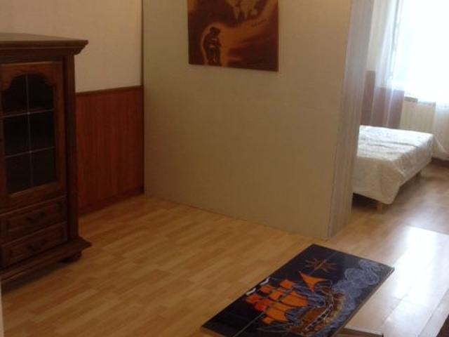 Appartement 1 pièce, 42 m² à louer à Toulon 83000