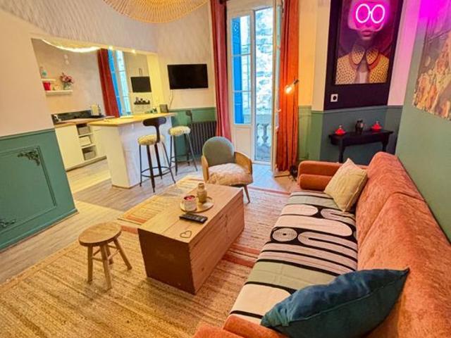 Appartement 1 pièce, 43 m² à louer à Bordeaux 33000