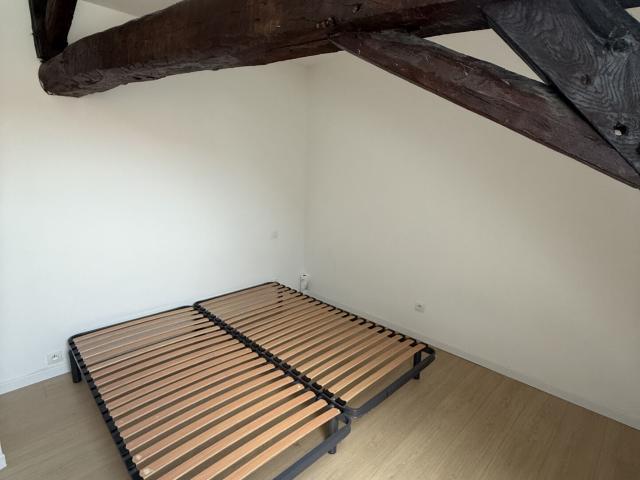 Appartement 1 pièce, 55 m² à louer à Saint Pol sur Ternoise 62130