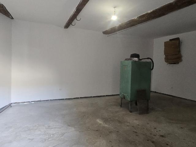 Appartement 1 pièce, 58 m² à louer à Châtillon 69380