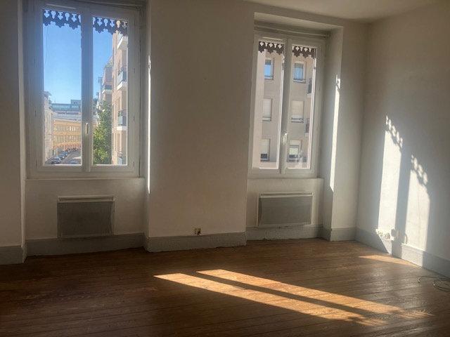 Appartement 1 pièce 50 m²