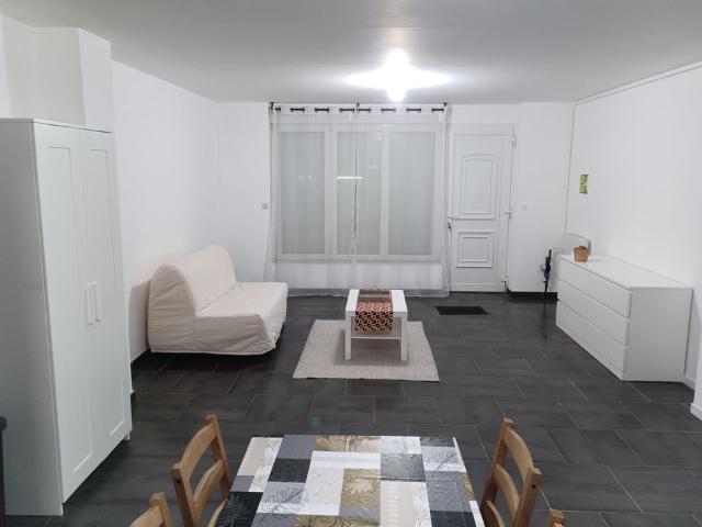 Appartement 1 pièce, 50 m² à louer à Armentières 59280