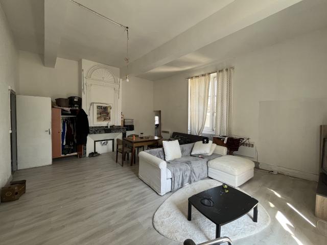 Appartement 1 pièce 51 m²