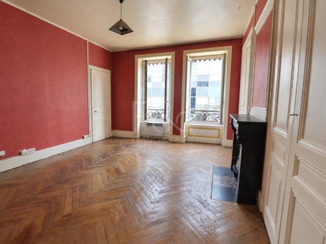 Appartement 1 pièce 51 m²