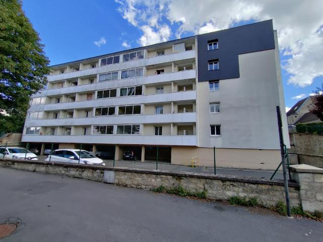 Appartement 1 pièce 53 m²