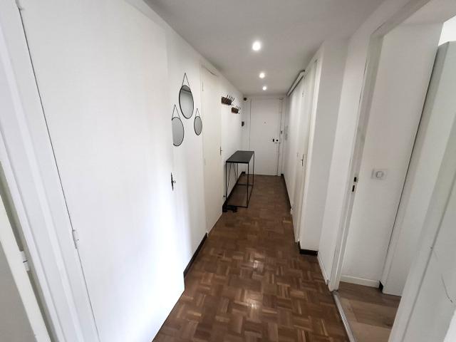 Appartement 1 pièce, 67 m² à louer à Marseille 5 13005