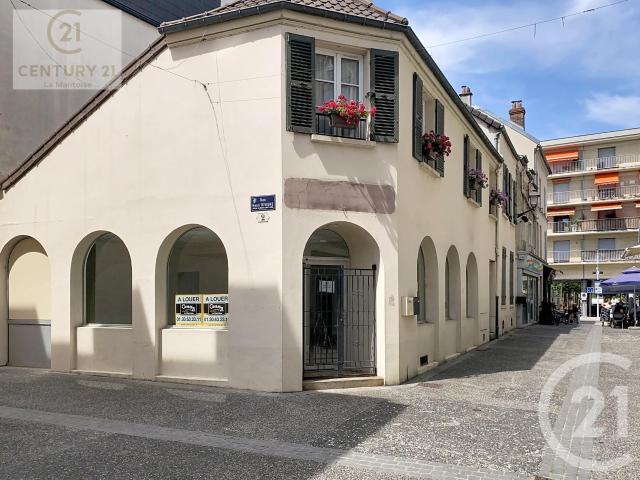 Appartement 1 pièce 61 m²