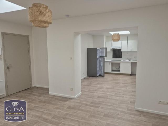 Appartement 1 pièce 77 m²