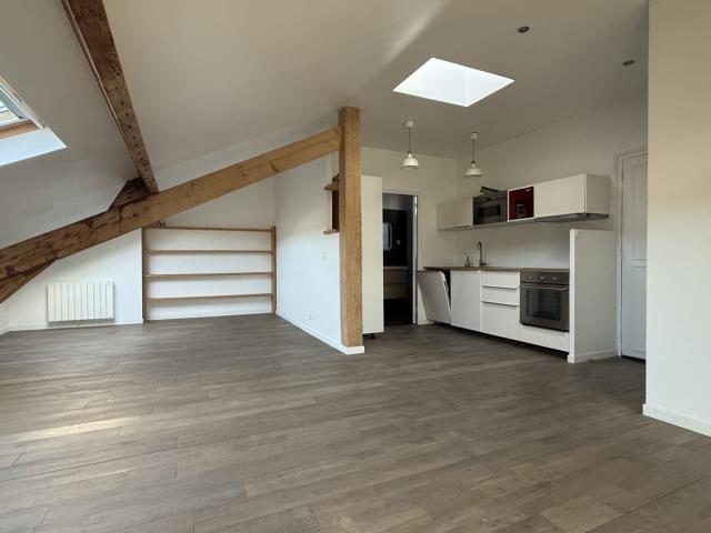 Appartement 1 pièce 70 m²